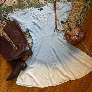 Blue Flutter-sleeve Ombré Dress